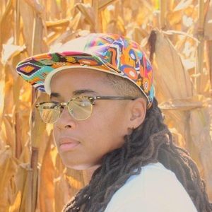 Meet your Posher, Chastie